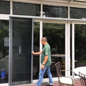 SỬ DỤNG CỬA LƯỚI CHỐNG MUỖI TẠI GÒ VẤP