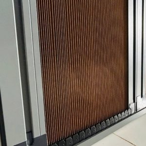 VÁCH NGĂN TỔ ONG RAY XÍCH